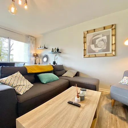 Le Poher - Superbe T2 Avec Parking Et Balcon Daire Quimper