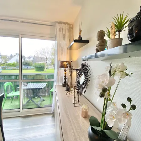 Daire Le Poher - Superbe T2 Avec Parking Et Balcon Quimper