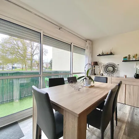 Le Poher - Superbe T2 Avec Parking Et Balcon Quimper