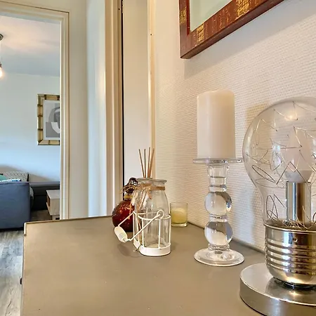 Daire Le Poher - Superbe T2 Avec Parking Et Balcon Quimper